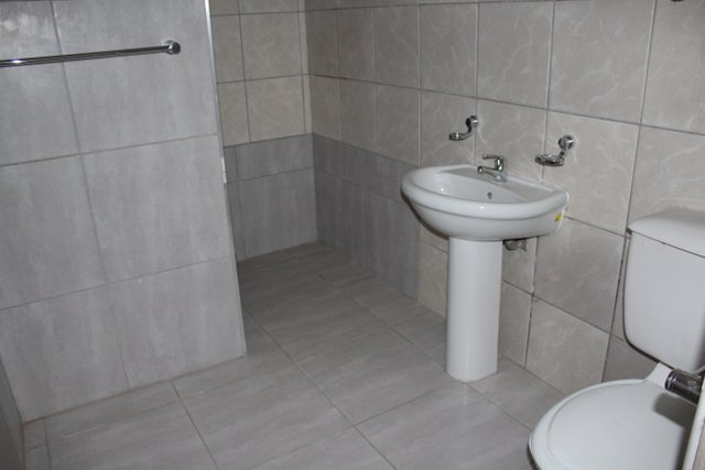 To Let 1 Bedroom Property for Rent in Miederpark North West
